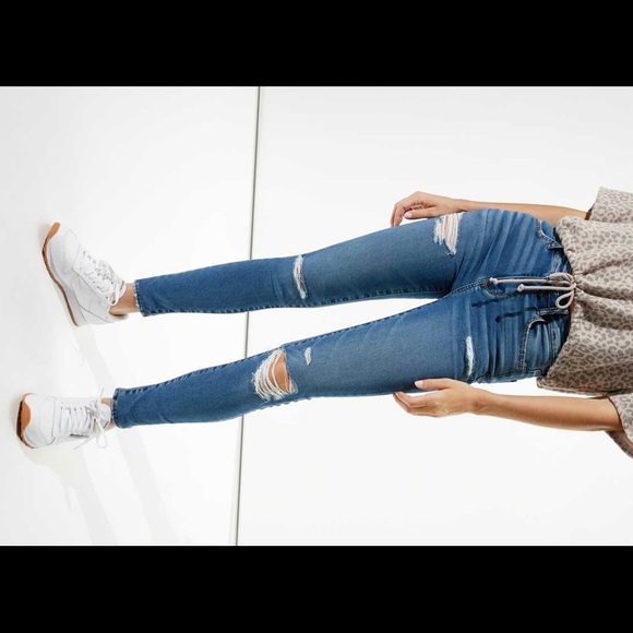 American Eagle Outfitters Other - American Eagle Jeans High Rise Jegging